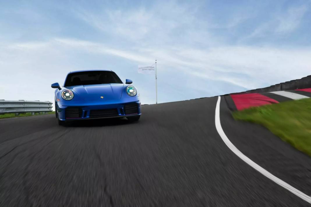 Porsche’den sadece üyelere özel yeni 911 Club Coupe: Manuel şanzıman ile geliyor: Sadece 70 adet üretilecek 1